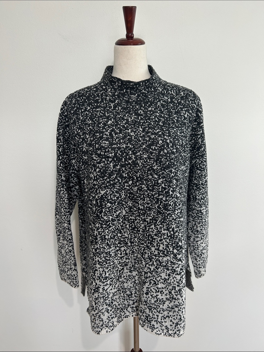 J. Jill Pure Jill Black & White Speckled Tunic Sweater Size Large Petite EUC